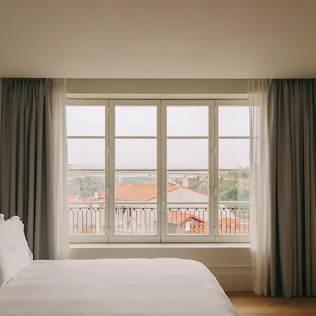 Lenscape Coterie Hotel