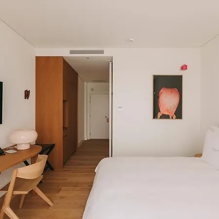 Hotel Lenscape Coterie