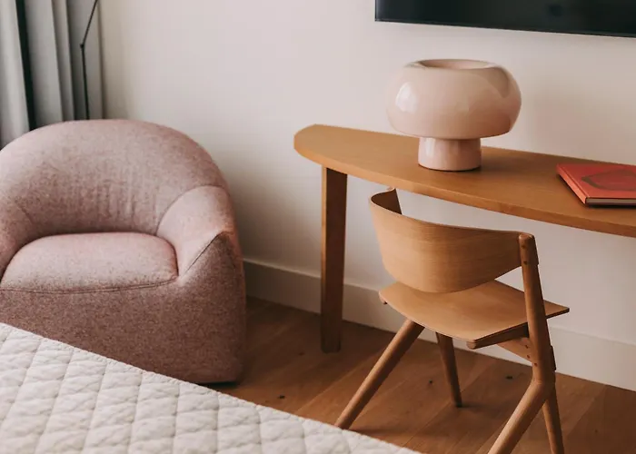 Hotel Lenscape Coterie