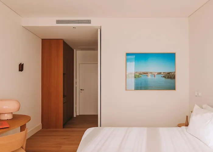 Hotel Lenscape Coterie