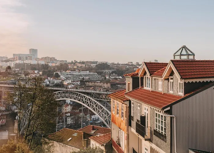 Lenscape Coterie 5* Porto