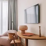 Lenscape Coterie 5* Porto