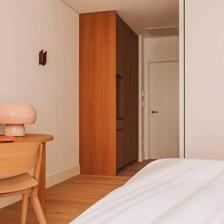 Hotel Lenscape Coterie Oporto