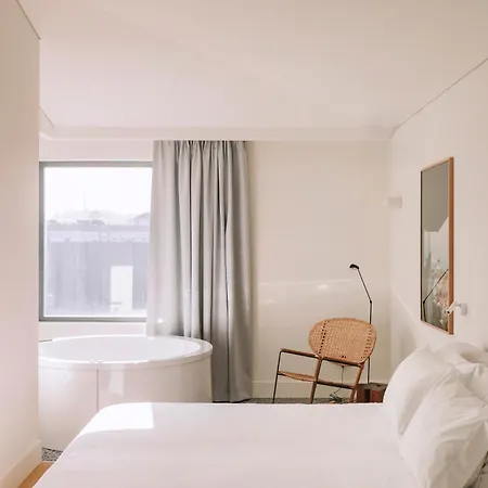 Lenscape Coterie 5*