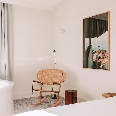 Hotel Lenscape Coterie