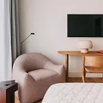 Lenscape Coterie