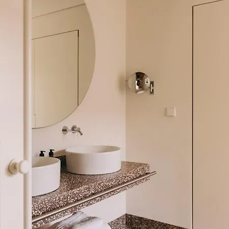Lenscape Coterie Hotel 5*