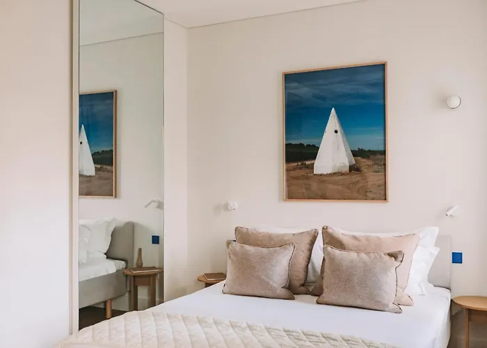 Lenscape Coterie Hotell 5*