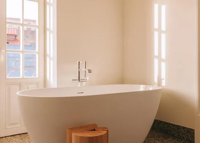 Lenscape Coterie Hotell 5*