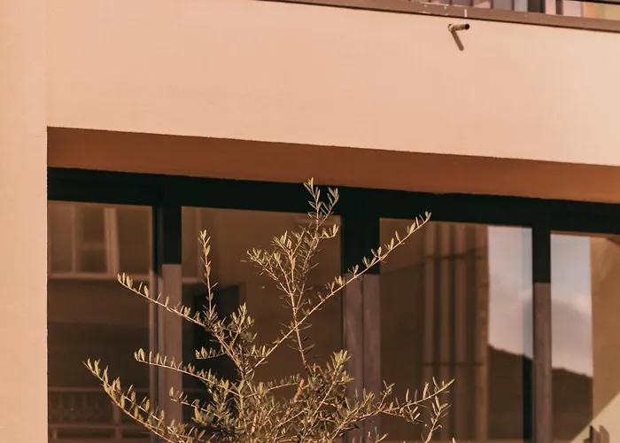 Lenscape Coterie Hotell 5*